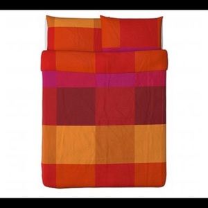 IKEA Brunkrissla Queen Full Duvet Cover Pink